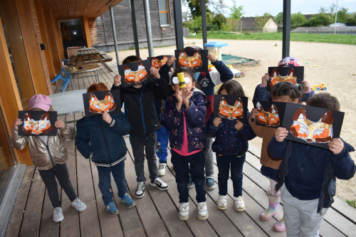 création de masques renards pour les petits